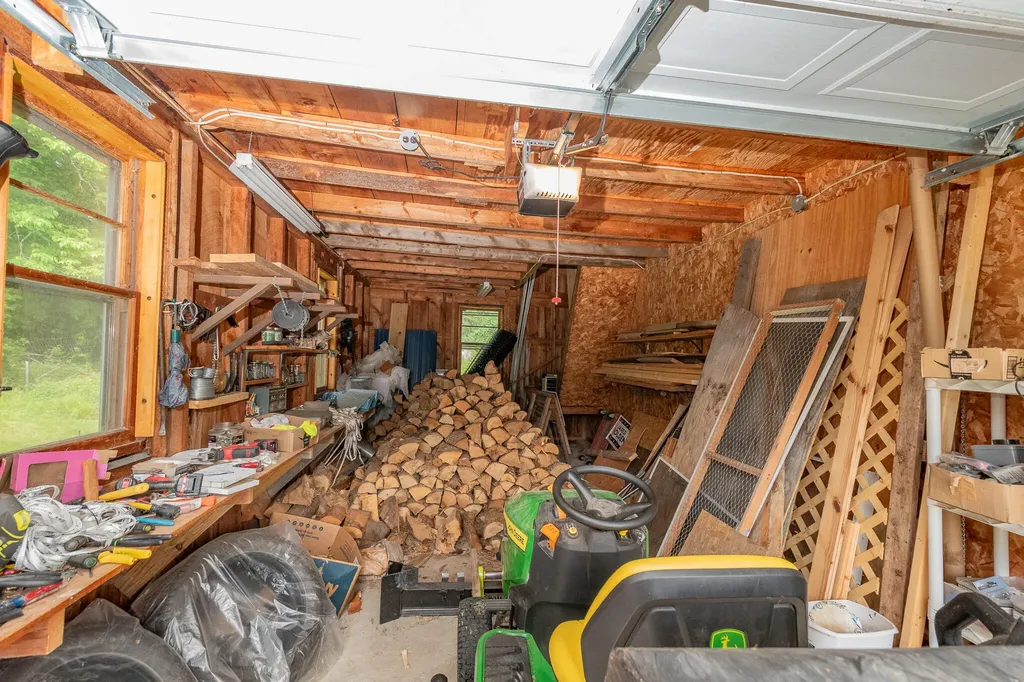 26 Chadbourne Road Harmony ME 04942