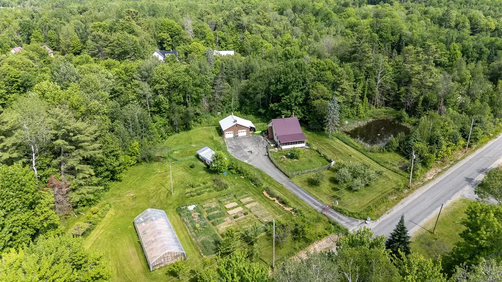 26 Chadbourne Road Harmony ME 04942