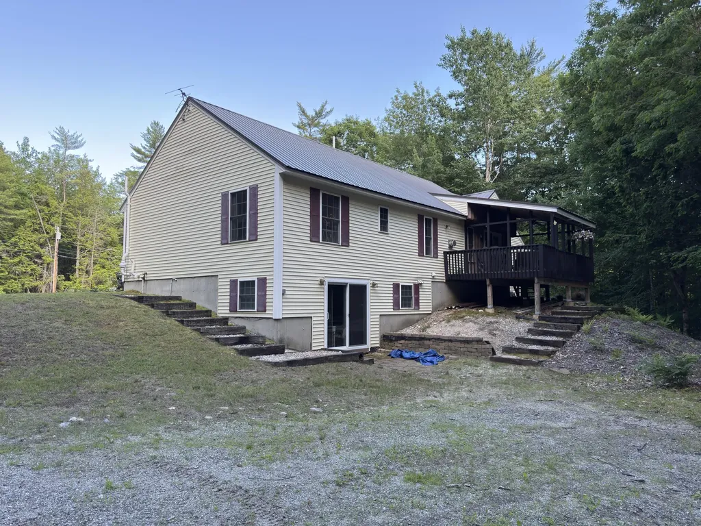 14 Wards Hill Road Baldwin ME 04091