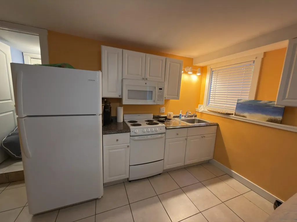 14 Wards Hill Road Baldwin ME 04091