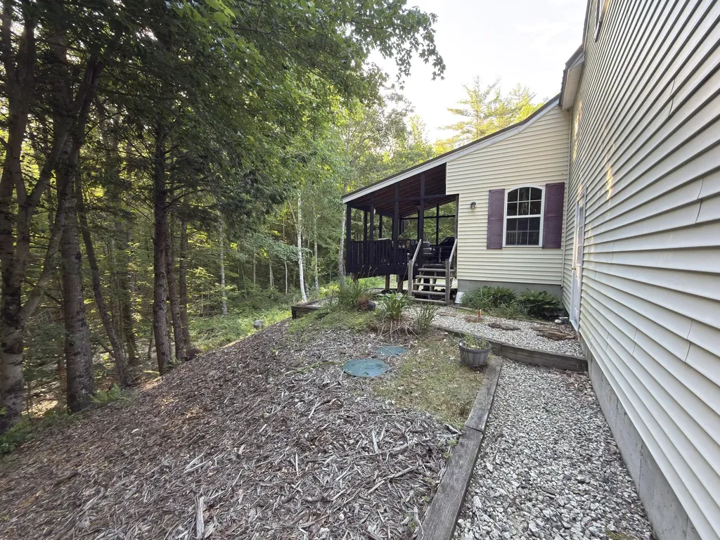 14 Wards Hill Road Baldwin ME 04091