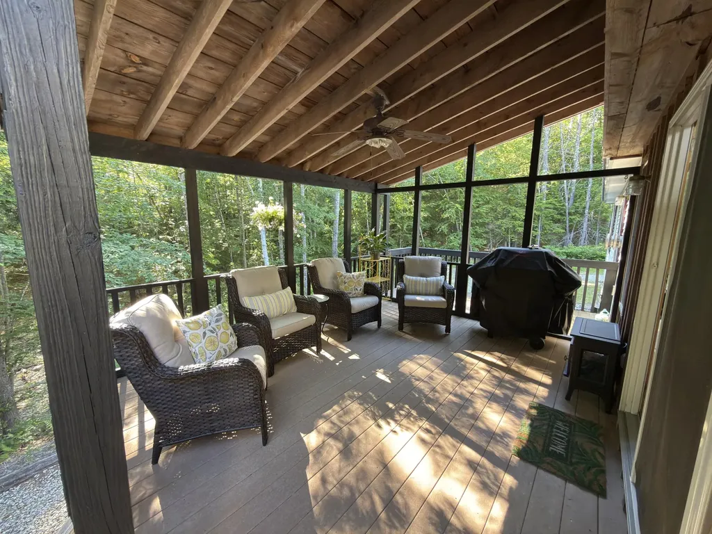14 Wards Hill Road Baldwin ME 04091
