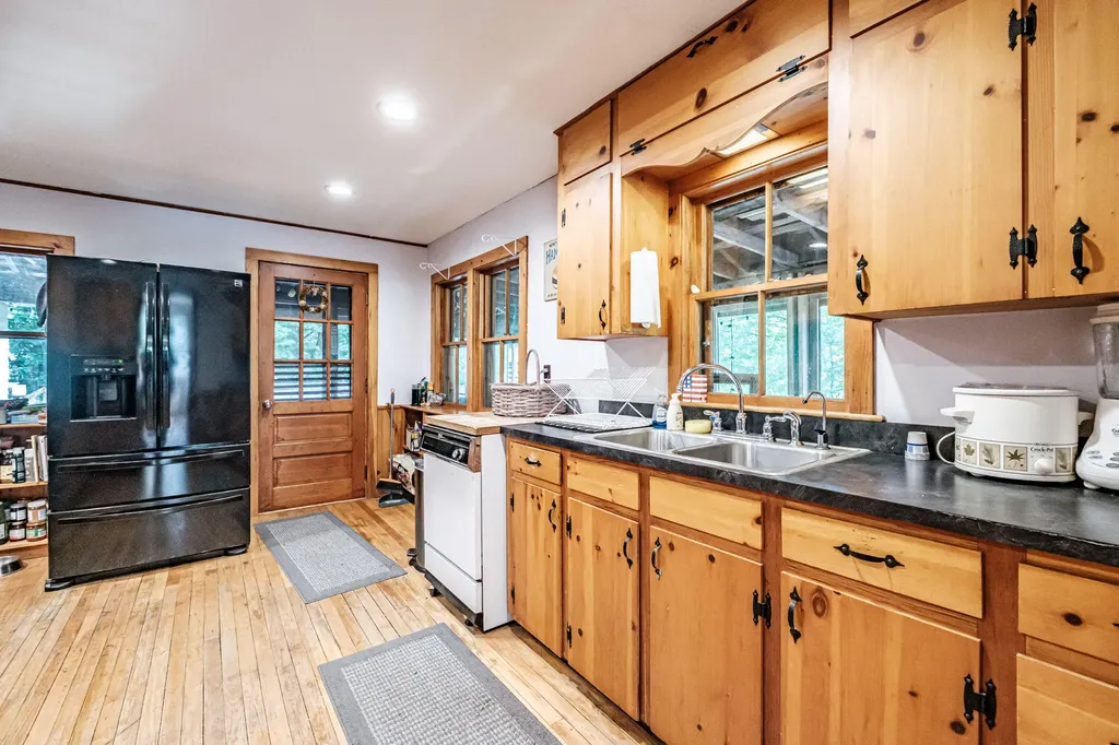 1913 Intervale Road Bethel ME 04217