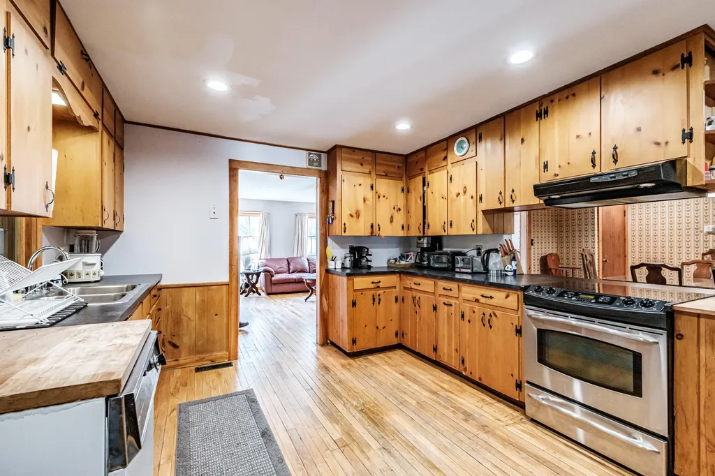 1913 Intervale Road Bethel ME 04217