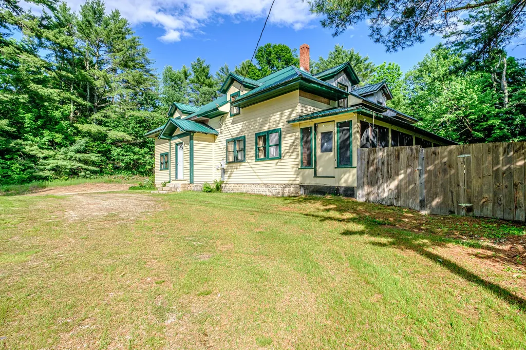 1913 Intervale Road Bethel ME 04217