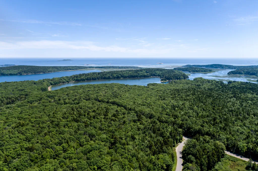 51 Sagamore Drive Phippsburg ME 04562