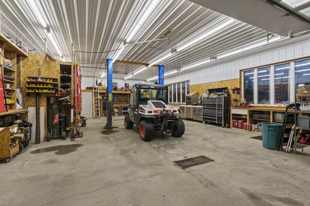193 Rowe Road Skowhegan ME 04976