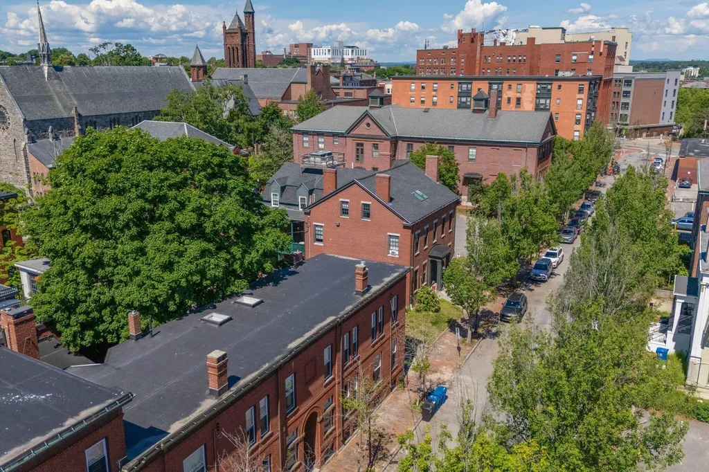 126 Park Street Portland ME 04101
