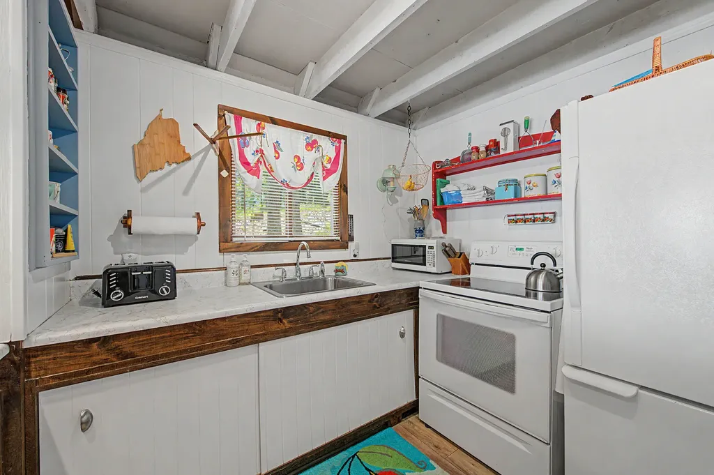 342 Bald Head Island E Palermo ME 04354