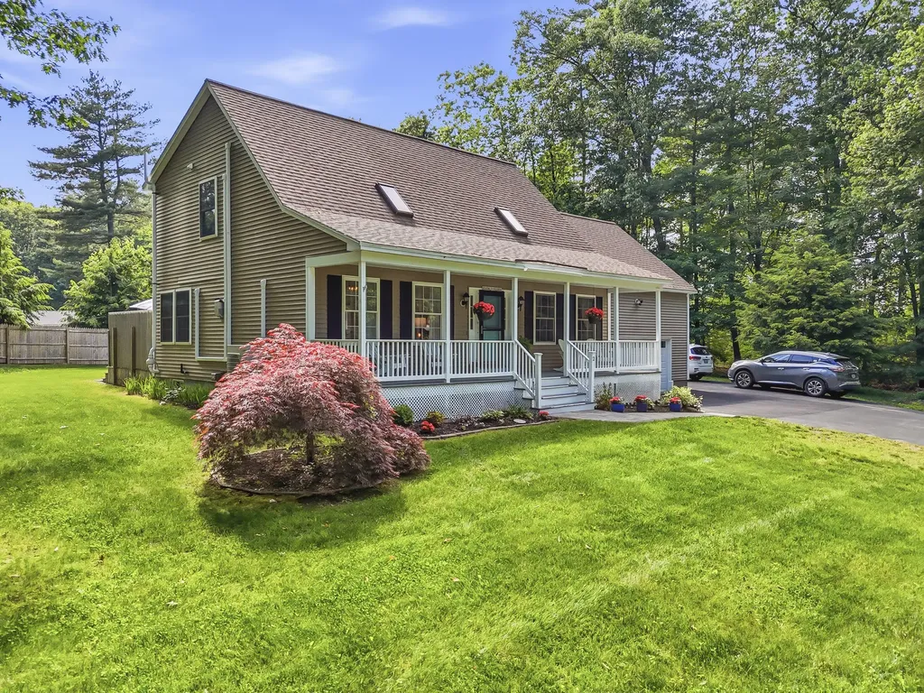 2 Shady Woods Lane Kennebunk ME 04043