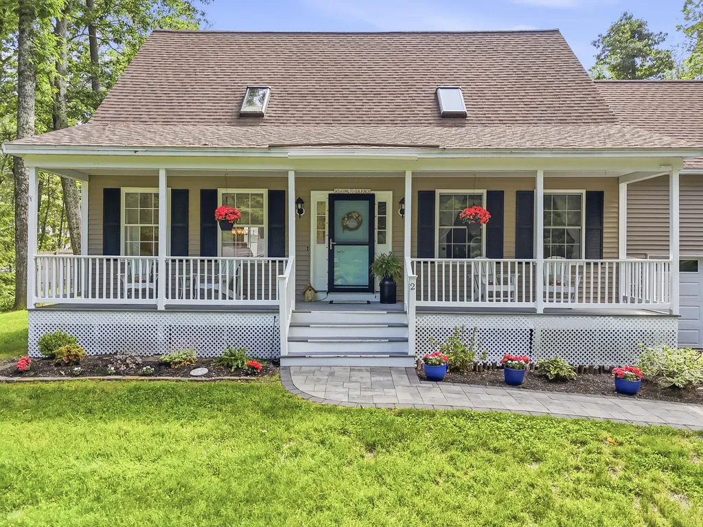2 Shady Woods Lane Kennebunk ME 04043