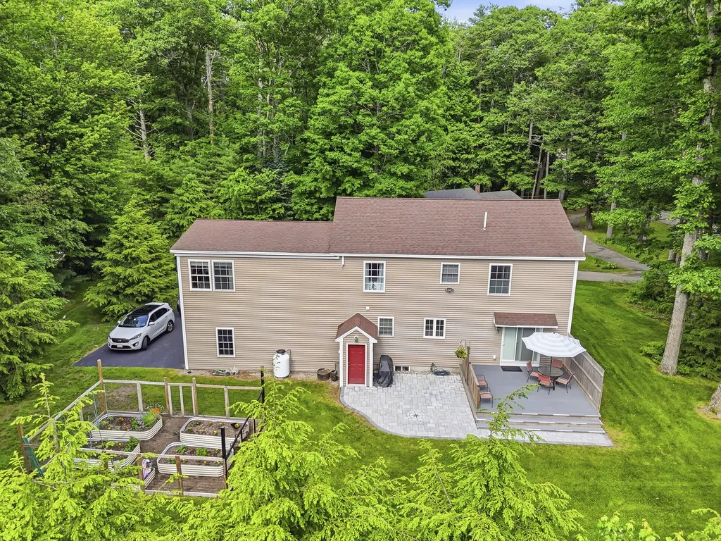 2 Shady Woods Lane Kennebunk ME 04043