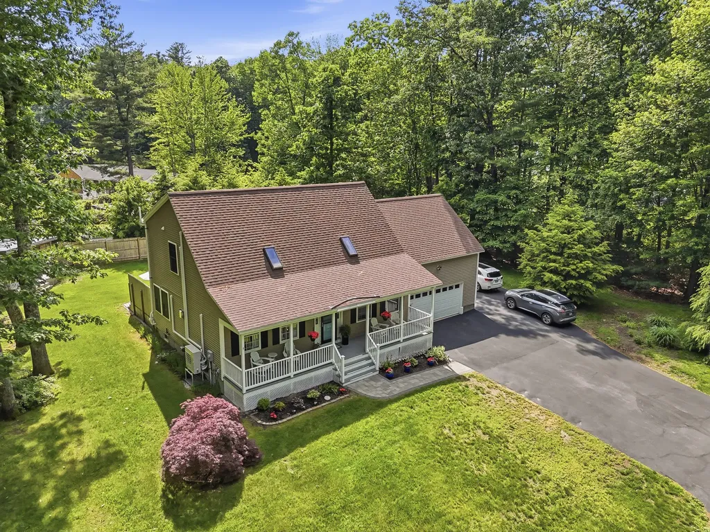 2 Shady Woods Lane Kennebunk ME 04043