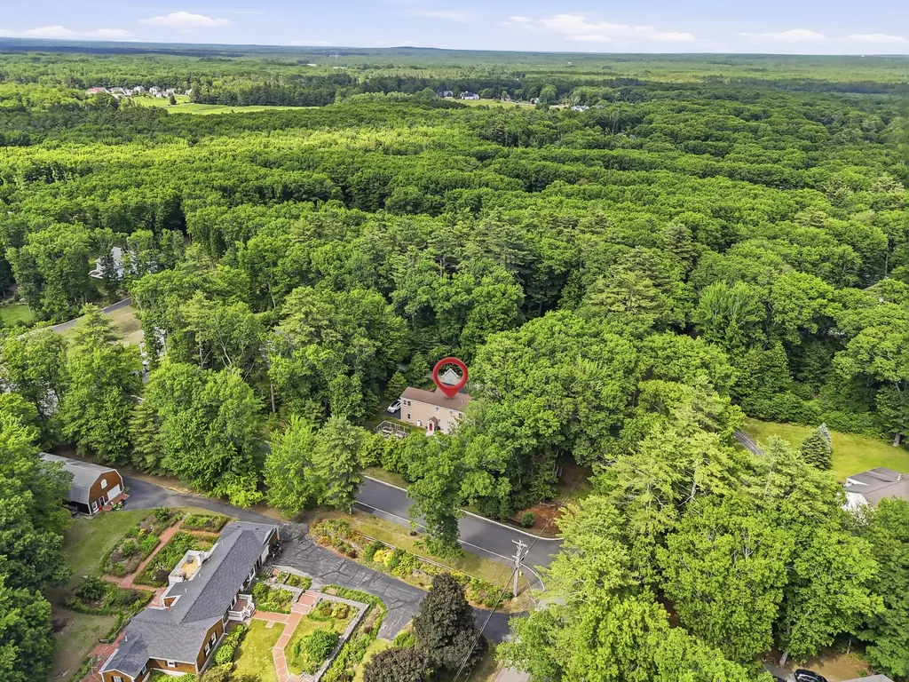 2 Shady Woods Lane Kennebunk ME 04043