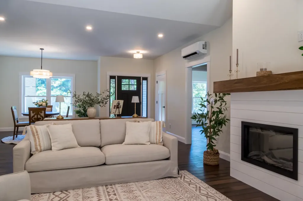 51 Sagamore Drive Phippsburg ME 04562