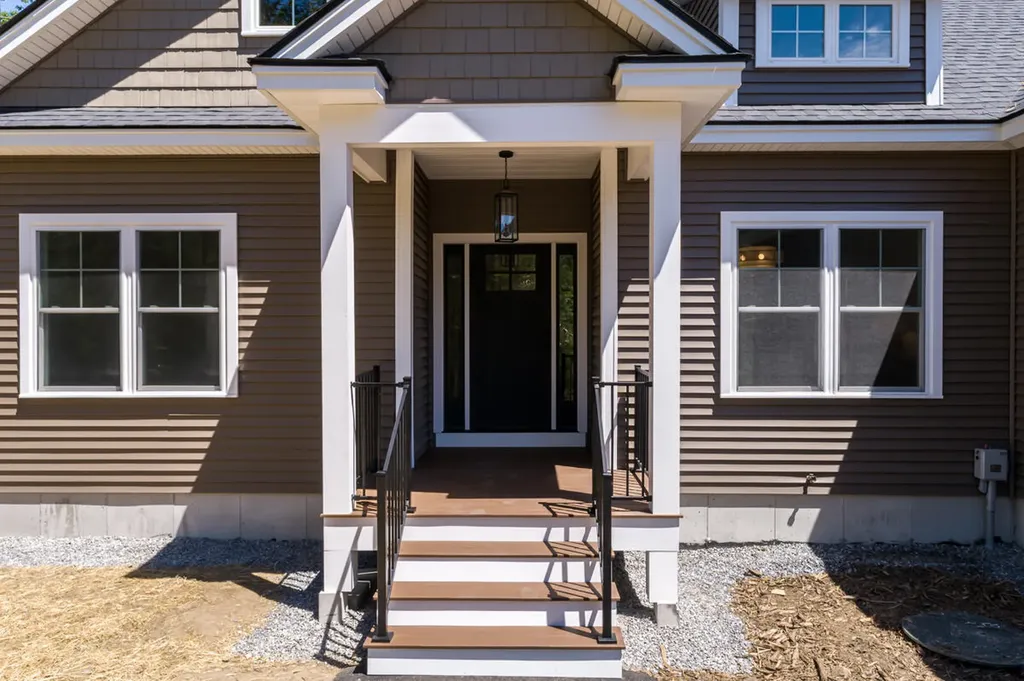 51 Sagamore Drive Phippsburg ME 04562