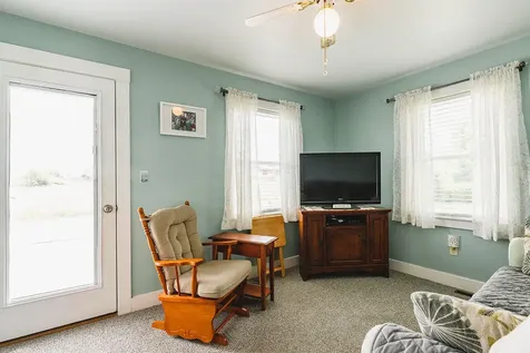34 Thatcher Street Thomaston ME 04861