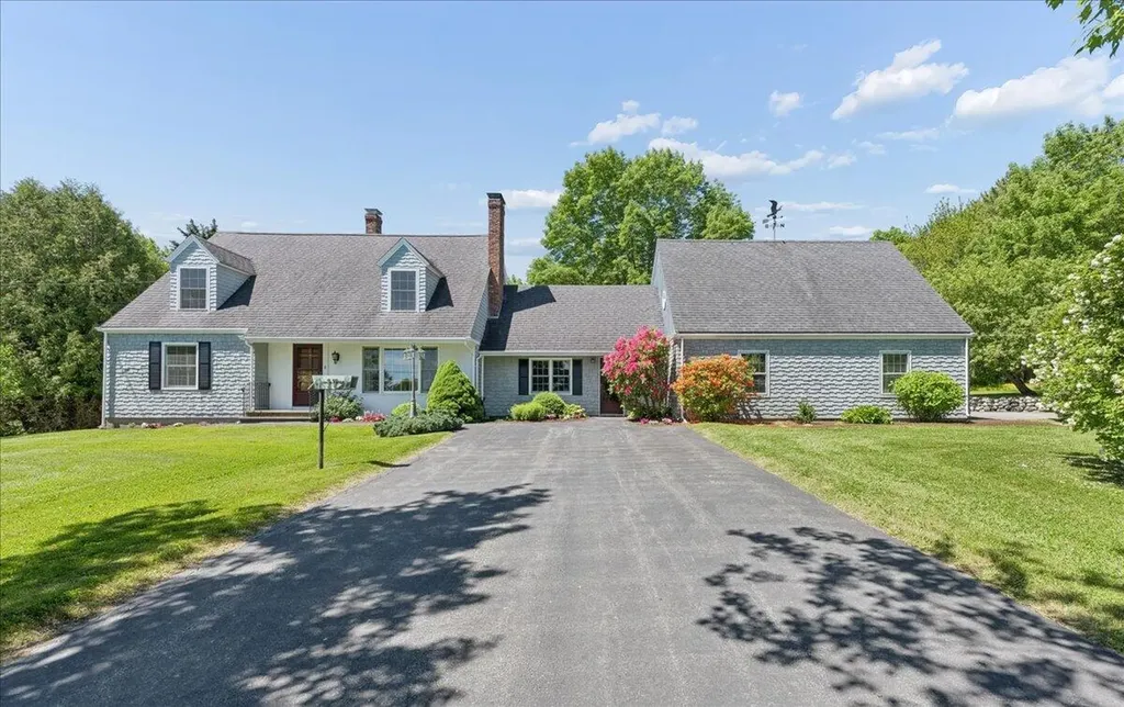 17 Savage Road Searsport ME 04974