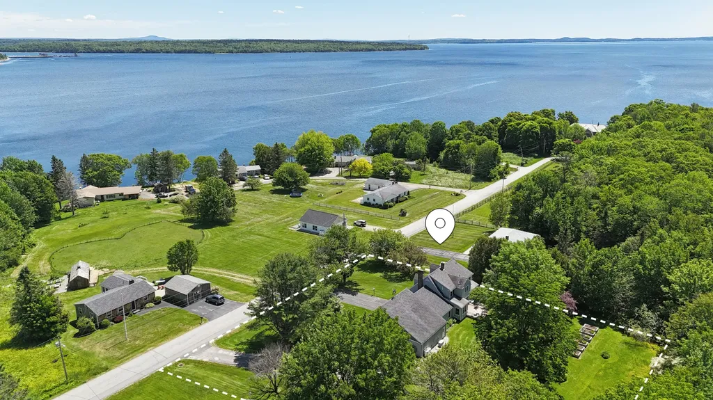 17 Savage Road Searsport ME 04974