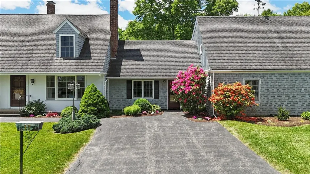 17 Savage Road Searsport ME 04974