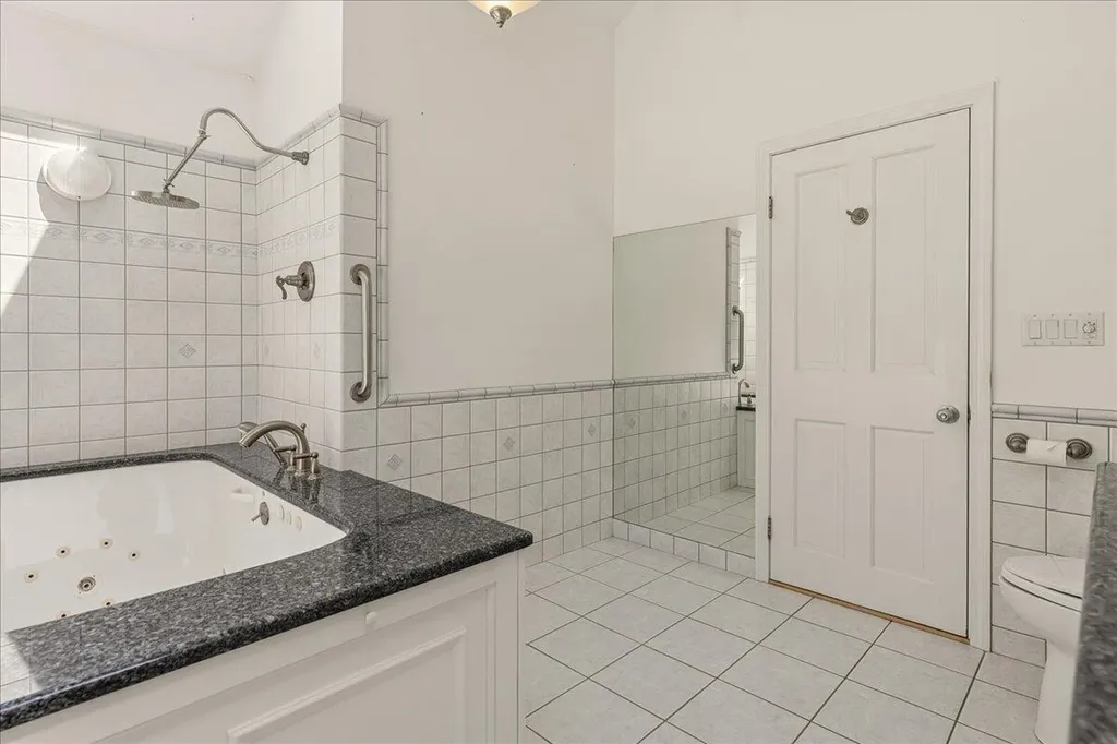 17 Savage Road Searsport ME 04974