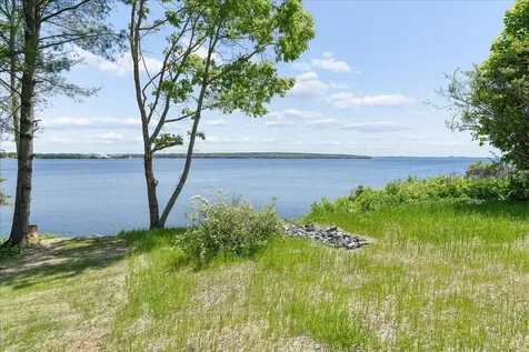 17 Savage Road Searsport ME 04974