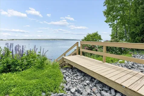 17 Savage Road Searsport ME 04974