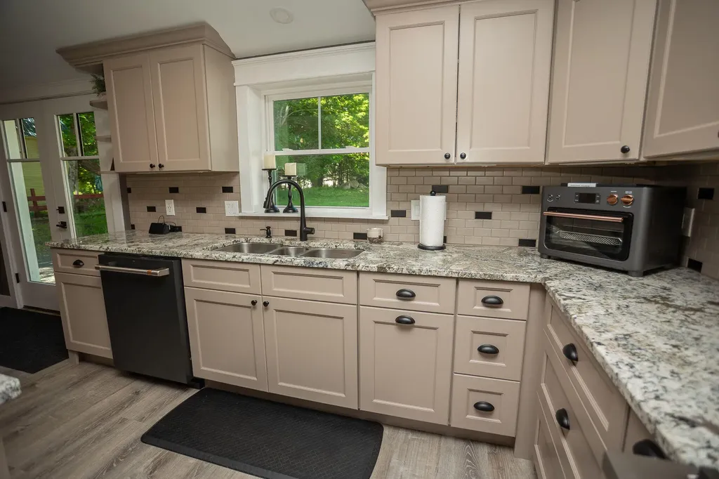 36 Pleasant Street Rangeley ME 04970