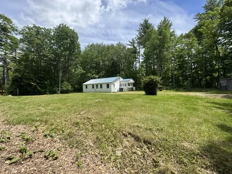 177 Barton Road Windsor ME 04363