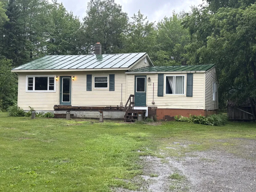 413 Lucy Knowles Road Farmington ME 04938