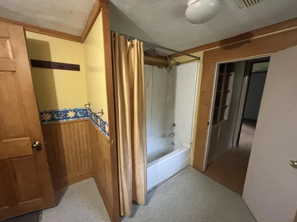 413 Lucy Knowles Road Farmington ME 04938