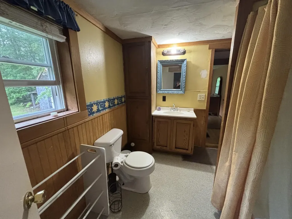 413 Lucy Knowles Road Farmington ME 04938