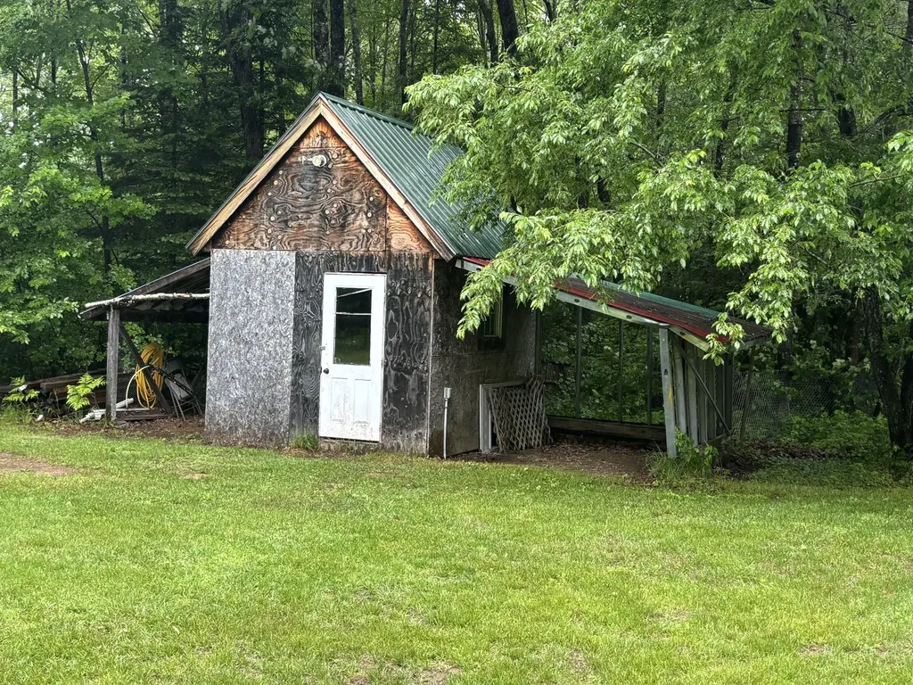 413 Lucy Knowles Road Farmington ME 04938
