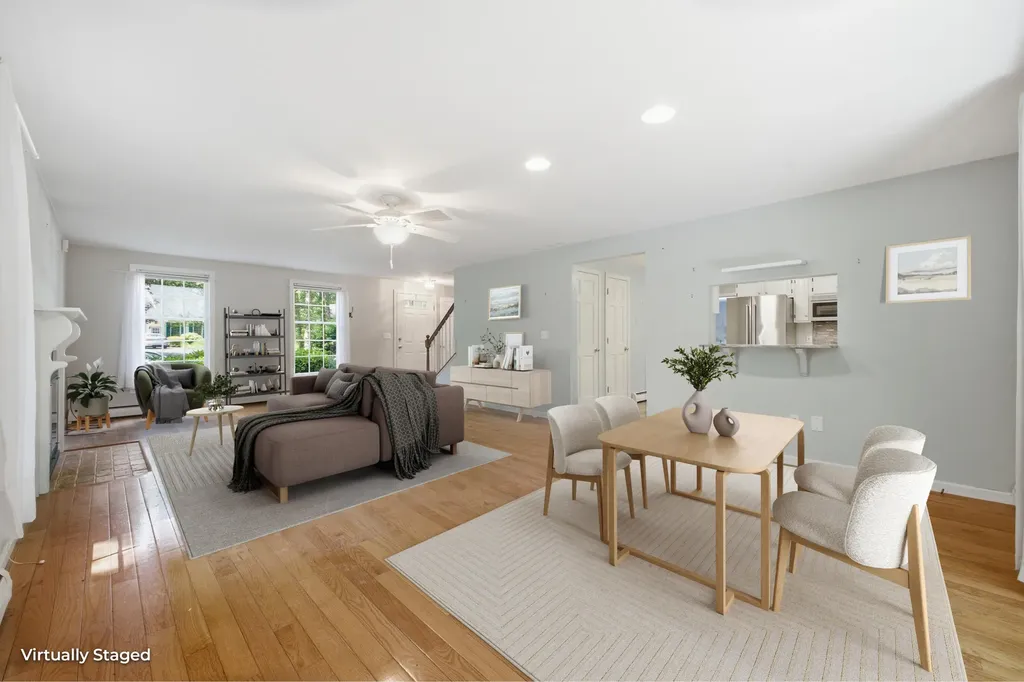 18 Cape Woods Drive Cape Elizabeth ME 04107