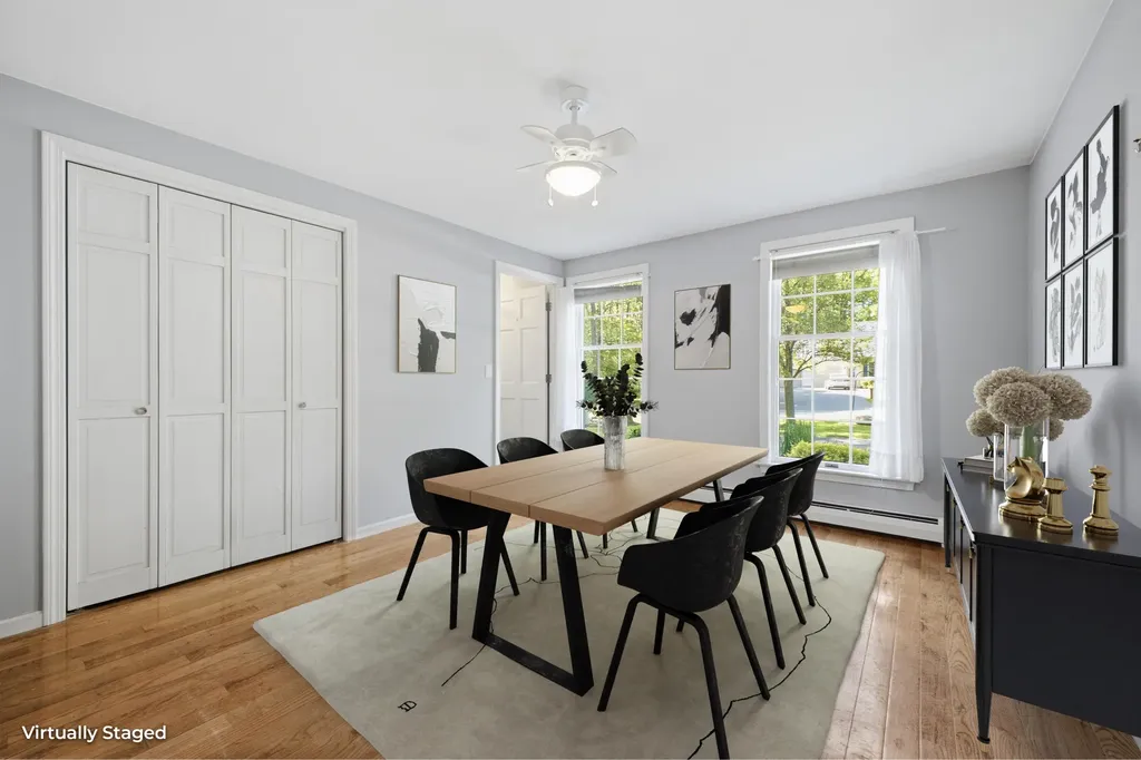 18 Cape Woods Drive Cape Elizabeth ME 04107