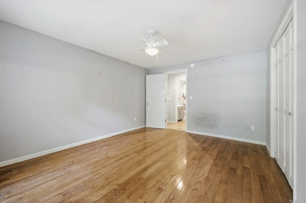 18 Cape Woods Drive Cape Elizabeth ME 04107