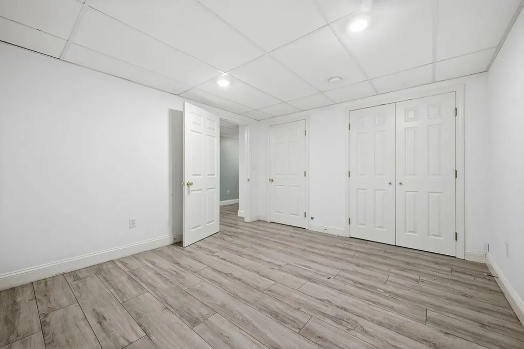 18 Cape Woods Drive Cape Elizabeth ME 04107