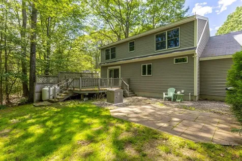 18 Cape Woods Drive Cape Elizabeth ME 04107