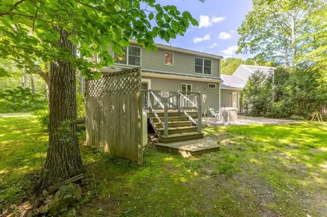 18 Cape Woods Drive Cape Elizabeth ME 04107