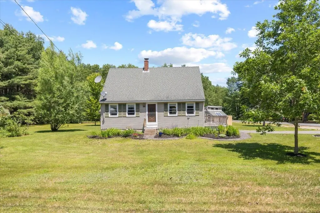 2 Gilbert Drive Standish ME 04084