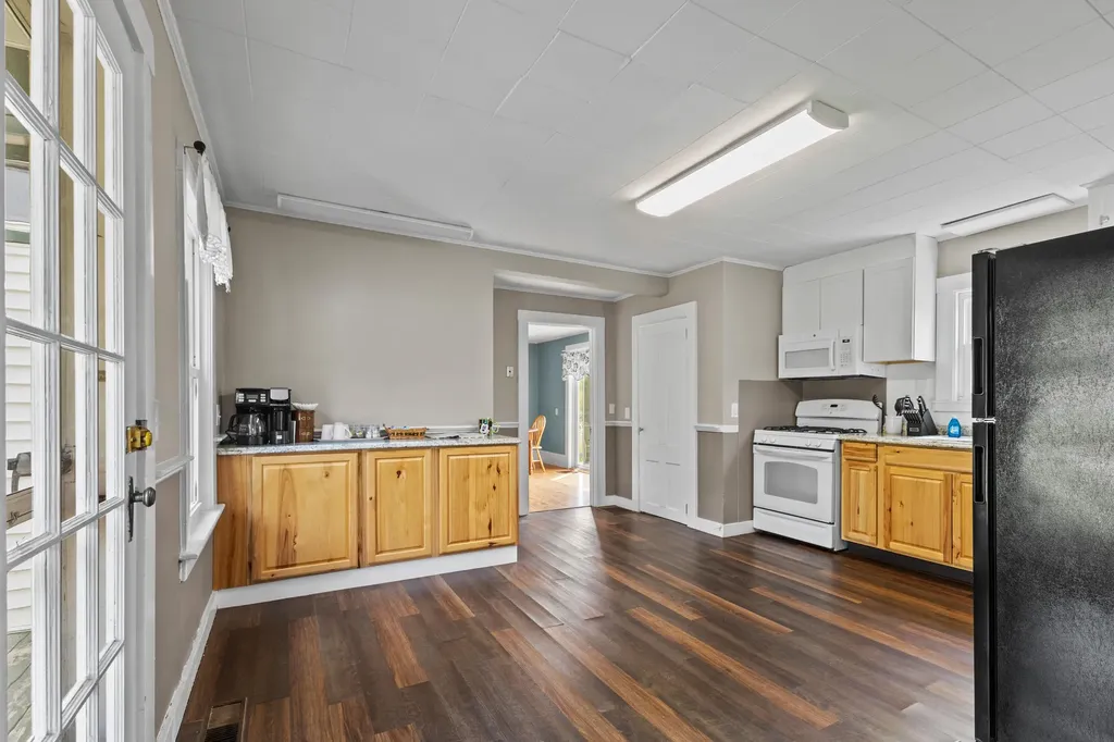 176 North Street Ellsworth ME 04605