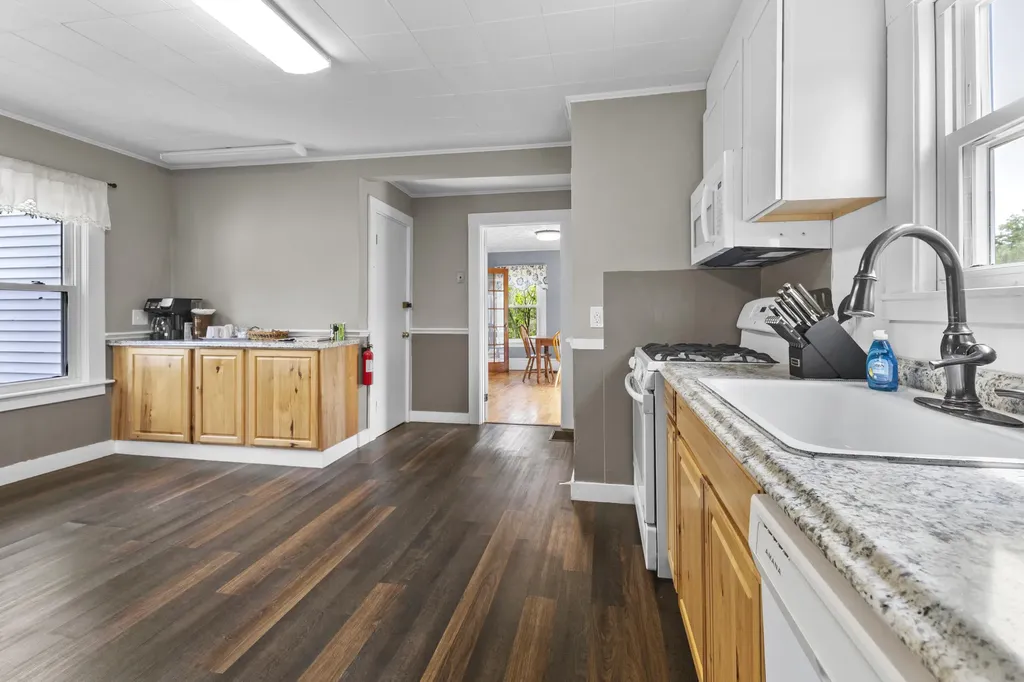 176 North Street Ellsworth ME 04605