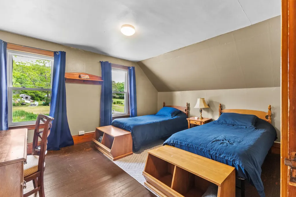176 North Street Ellsworth ME 04605