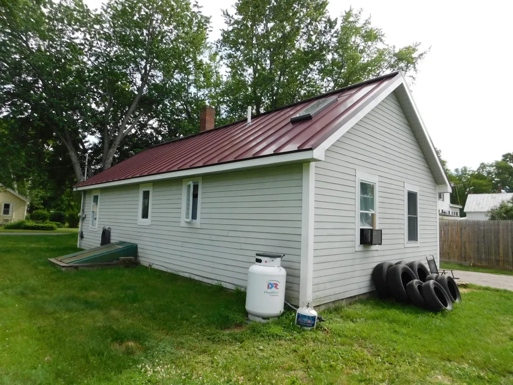 22 James Street Bingham ME 04920