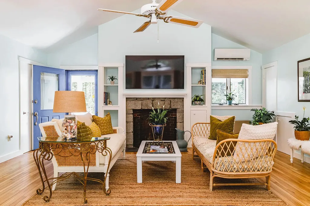 12 Alexander Drive Rockport ME 04856