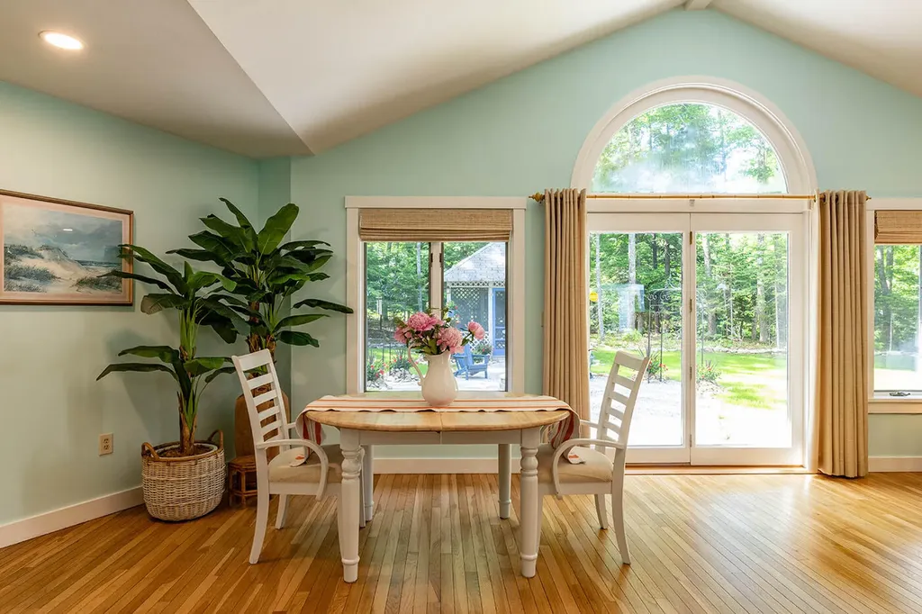 12 Alexander Drive Rockport ME 04856
