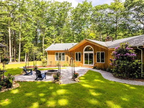 12 Alexander Drive Rockport ME 04856
