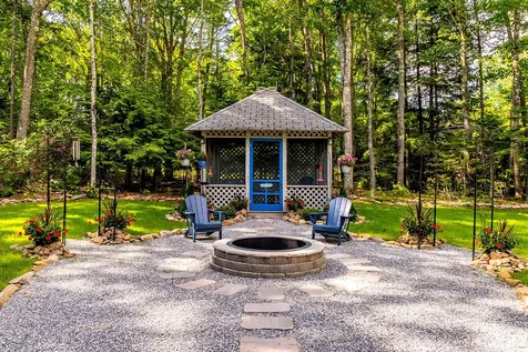 12 Alexander Drive Rockport ME 04856