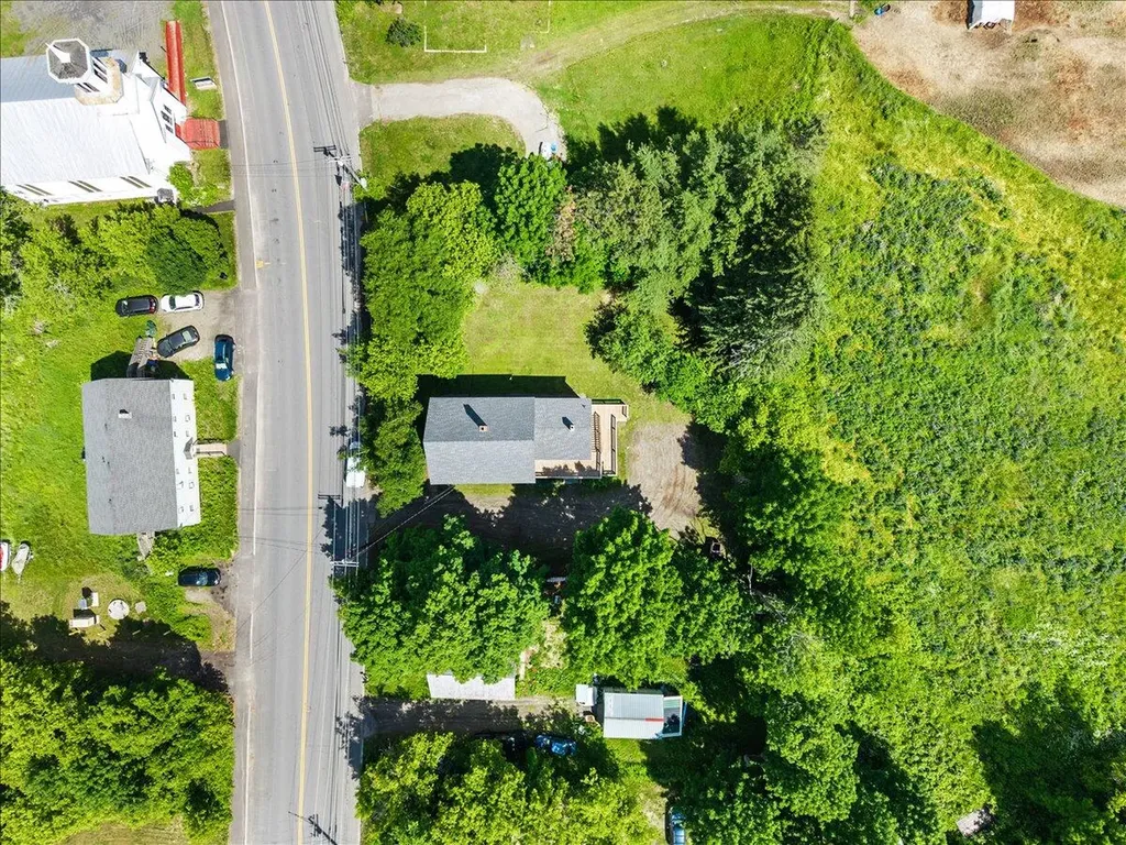 987 Main Street Vassalboro ME 04989