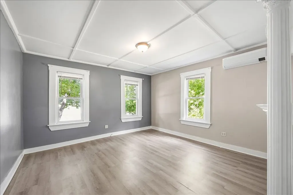 987 Main Street Vassalboro ME 04989